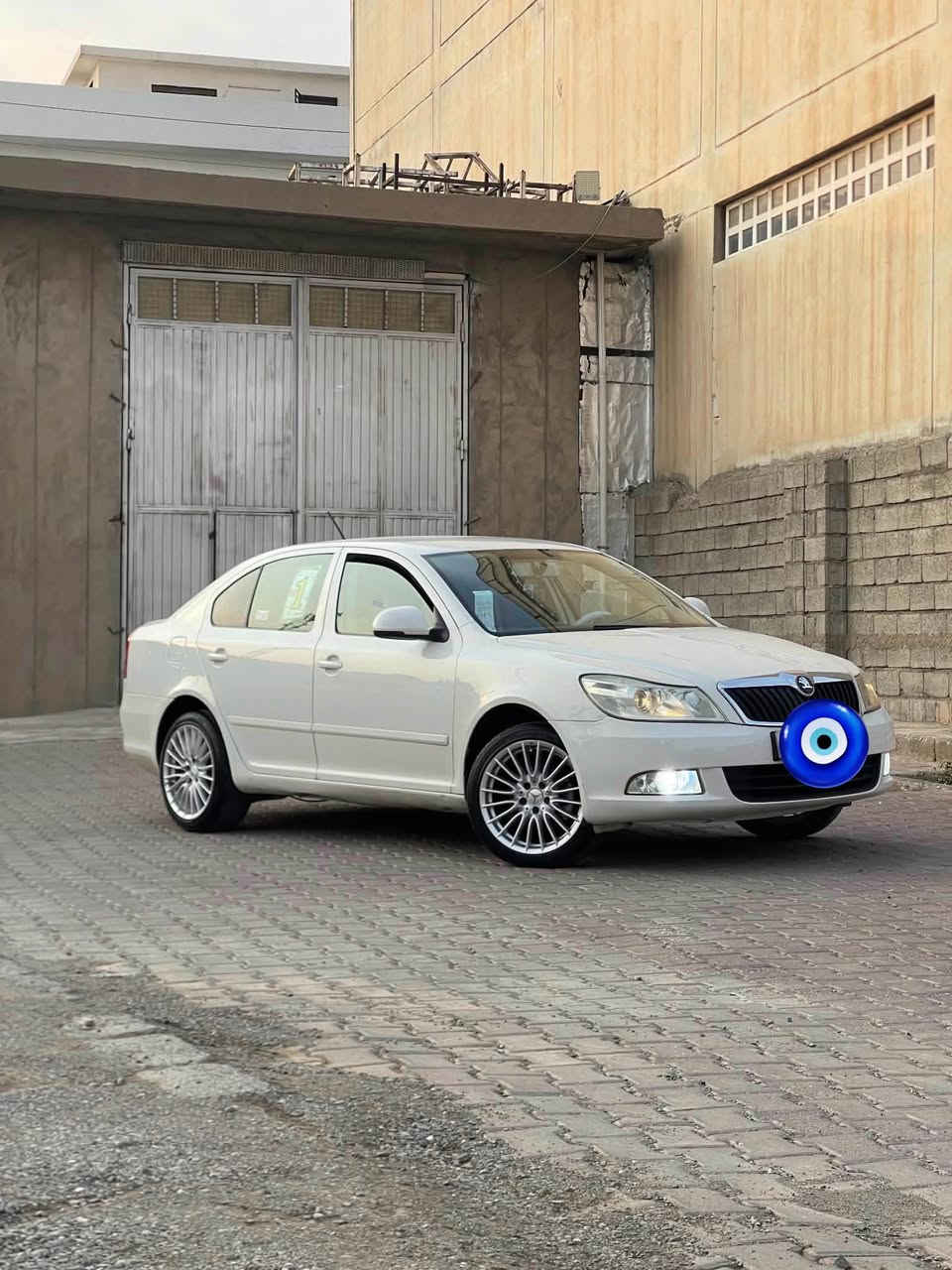 بەناوی خوای  گەورەو میهرەبان
شکۆدا🇩🇪
مۆدێل🧿
2013
تەکسی بووە کراوەتە خسوسی 🧿
سەیارەکە هی دەسە هی مەعرەز نییە
مەکینە گەورە ✈️
تابلێی سەیارەیەکی ڕێک و پێکە بی موشکیلەیە🧿
ماشەلا هەیکەلی و مەکینەی زۆر جوانە 🧿
بەشەرتی  تەبریتی و ساردو گەرم تەحویل و غرامه و هه موشتيك.🇩🇪
بۆ نرخ💵
پەیوەندی بکە بە
شوێن سلێمانی
*********** السليمانية, العراق
