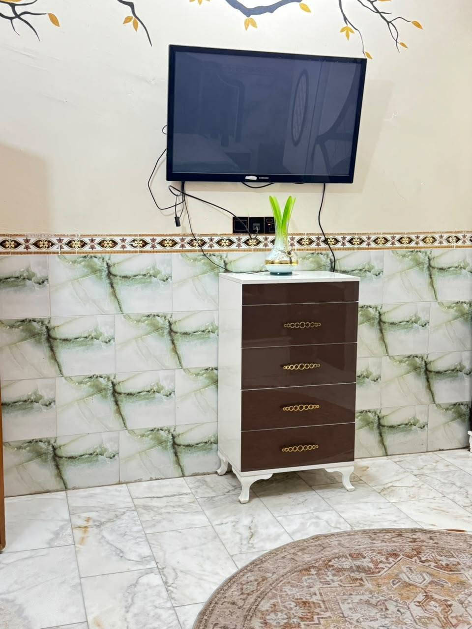 السلام عليكم غرفه نضيفه للبيع
هذا الرقم للي يشتري *********** رجاءآ الي بس يعامل لا يراسل
