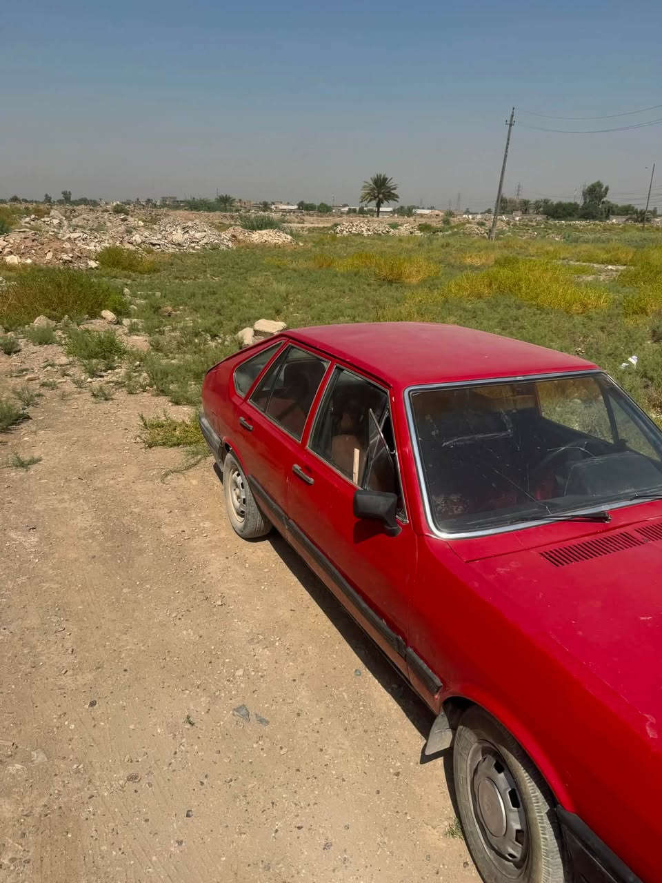 السلام عليكم سيارة كاملة شغل سويج وطلع
السعر 22 بغداد الغزالية ***********
