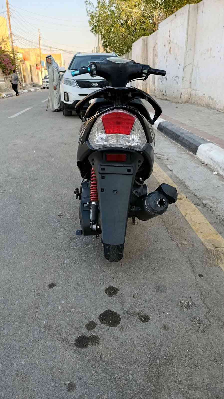 سلام عليكم دراجه ماكس عدله ياباني
صالصنة رياضي FM
ويالة رياضي 
كهربائية شغالة
يدات بريك رياضي 
بوشة 55
شوتة رياضي 
السعر 450 للتواصل واتساب ***********

