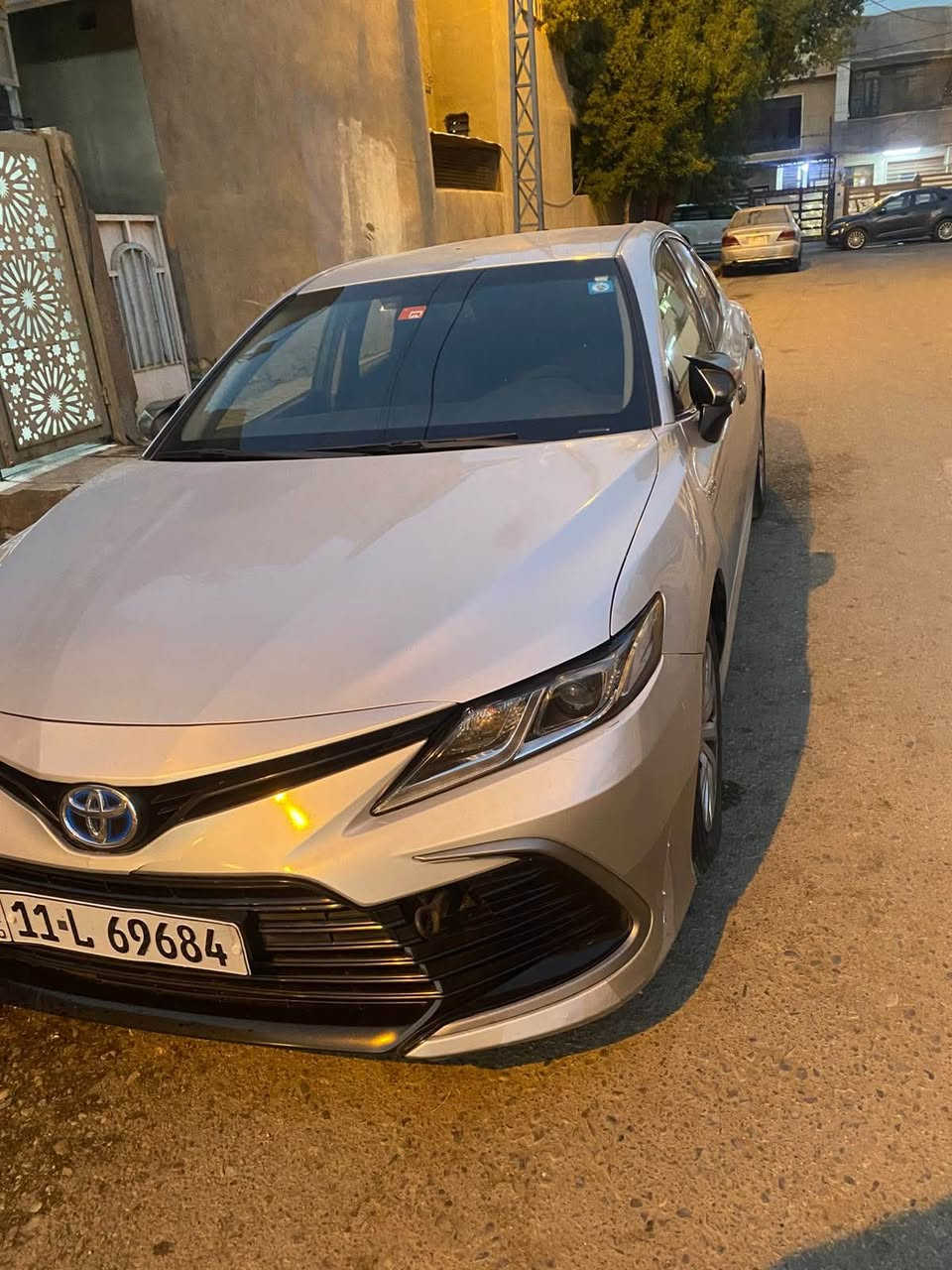 سلام عليكم كامري هايبرد

للبيع موديل ٢٢ خليجي شاشة عربي ماشية ٦٠ الف كيلو متر

ادامة جديدة من تايرات وصدر

تبريد ثلج

حادثهة هذا سونارهة 

بيهة ثقب بلقمارة سيارة كلش نضيفة وحلوة 

بغداد الدورة سعر ١٥٨ بيهة مجال 

*********** بغداد, العراق
