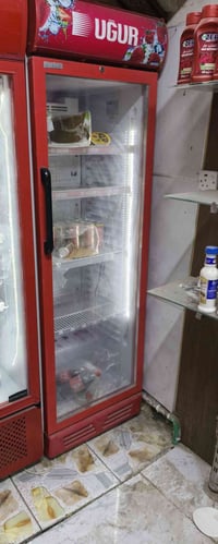 براد شرط جديد مستعمل قيل السعر ٣٢٥الف   الصويرة شارع المركز  077336919...