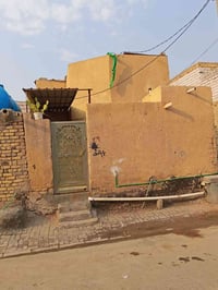 بيت كامل • ١٠٠م • نضيف