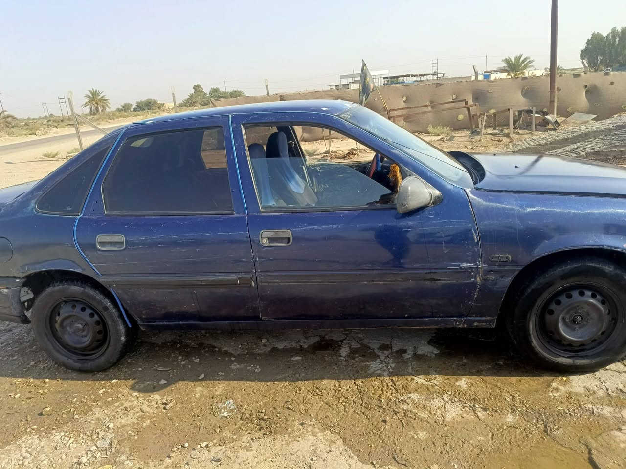 لبيع فكترا 18 موديل 92 ***********
