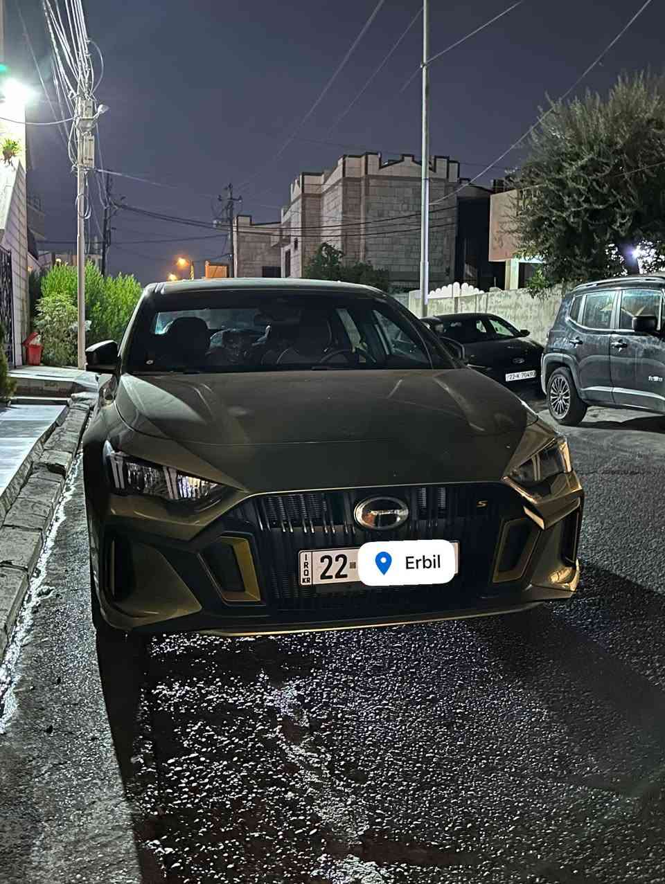 🚘 للبيع GAC EMPOW 2025 فل مواصفات
السيارة موديل 2025، فل مواصفات، وممشاها فقط 6,000 كم.

• محرك 1.5 Turbo GDI
• قوة 177 حصان
• عزم 270 نيوتن
• قير 7 سرعات DCT Wet
• دفع أمامي
• فتحة سقف
• شاشة ومواصفات داخلية كاملة
• LED
• جنوط رياضية
• كاميرا خلفية
• حساسات أمامية وخلفية
• Auto Hold و EPB
• أنظمة أمان وثبات
• بوابات أكزوز كهربائية
• زر تحكم بالستيرن لفتح وغلق بوابات الأكزوز
• أكزوز رياضي بصوت قابل للتحكم

السيارة مكفولة.
بدون أي حادث.
بدون أي صبغ.
ممشاها 6,000 كم فقط.

نفس السيارة بهذي المواصفات غير متوفرة حالياً لدى الشركة، فهذه فرصة للي يريد EMPOW 2025 فل بدون انتظار طلب أو استيراد.

سيارة شبه جديدة، ممشى قليل جداً، وحالتها نظيفة. الفحص متاح بأي مكان متفق عليه.

📍 الموقع: أربيل
💰 السعر: 18,000$

📞 للتواصل: ***********
