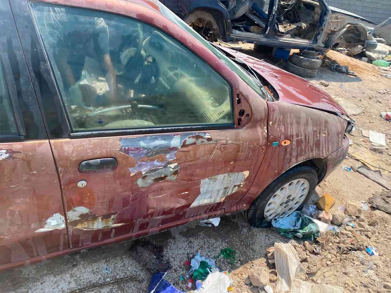 تفصيخ فيات بونتو 
شتحتاج اتصل 
تفصيخ ابو فاطمة
بغداد الشعله اخير الشعلة 
وتساب مفتوح 
***********
