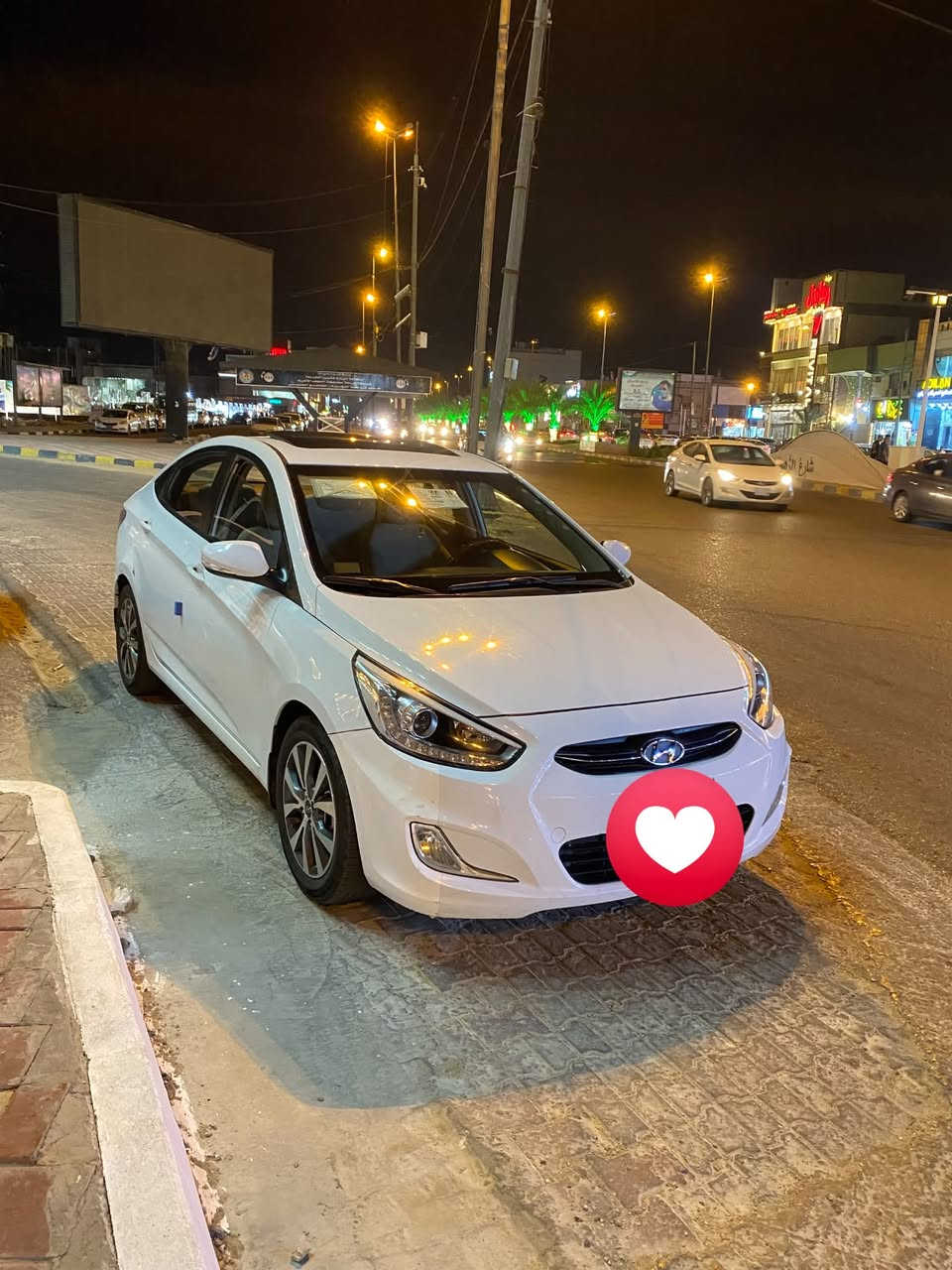 اكسنت ٢٠١٦ رقم بغداد بأسمي محرك ١٦٠٠
جاهزه من كلشي تبريد حداديه محرك كير كله وضع شركه 
بيها تبديل باب 

*********** مكاني النجف للبيع فقط بدوووون مراوس 
السعر ١٠٥ …..
غير متواجد عل فيس نهايا فقط اتصال 📞 ***********
