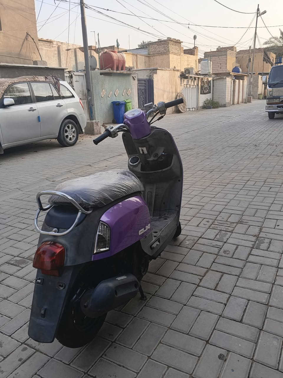 سلام عليكم للبيع دراجه ماكس بوليس ما مفتوحه دراجه نضيفه وشلعه خير من الله ***********
