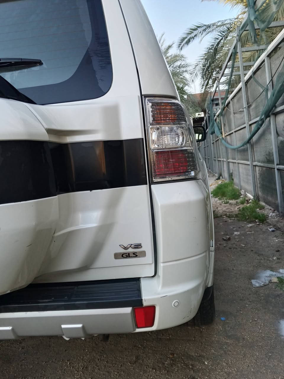 باجيرو حبتور موديل 2015 مواصفات الحبتور المعروفه فتحه مري شفط كشنات كهرباء وبعد هواي مواصفات بيها السياره نصبتها حلوه المكينه لانضوح لاتبخير ماشيه بحدود ال 120 اكثر اقل مادري ممچيكها السياره مصبوغه حزام وضربتها دعاميه اماميه نصبتها حلوه ومرتبه السياره سعرها 140 وبيها مجال حك الجيه بسمي السياره عنواني بغداد متواجد واتساب ***********
