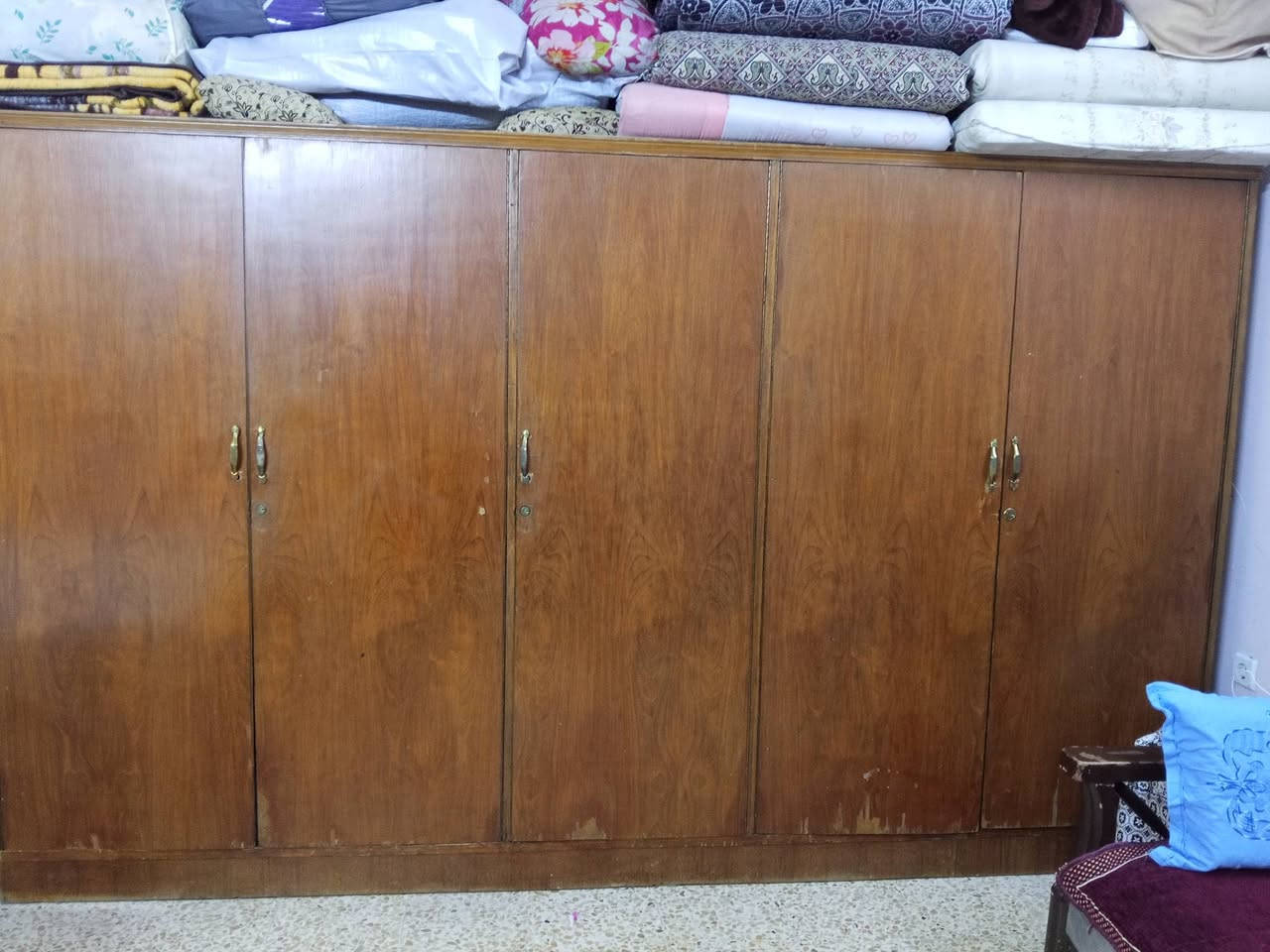 غرفة نوم • قفل • توصيل