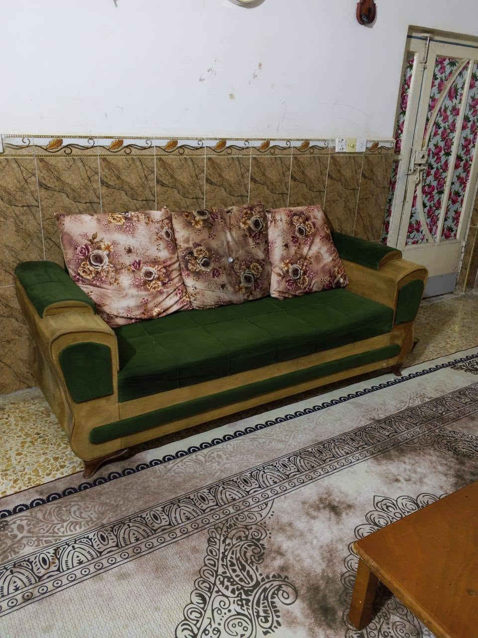 طخم عشر مقاعد للبيع
