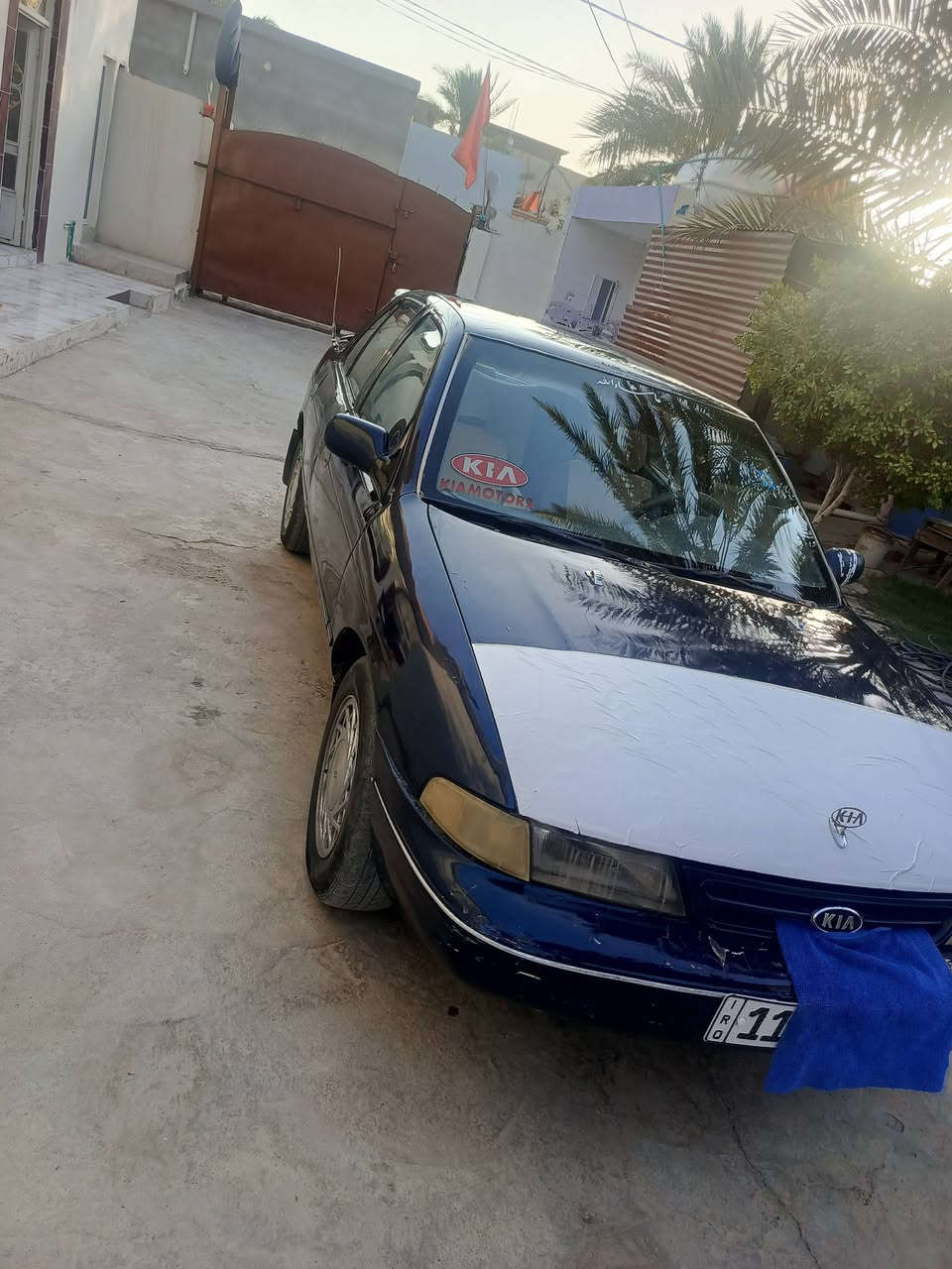 سلام عليكم سياره سيفه للبيع موديل 93 رقم بغداد الدولي سياره خير من الله كير محرك الك مصبوغه حزام صدر مامي خلفي جديد السعر 27وبهه مجال الطيبين وهذه رقمي للتواصل ***********
