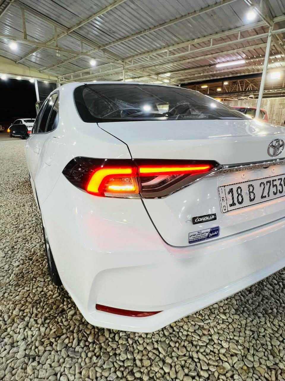 🚘 تويوتا كورولا هايبرد 2025 HEV🔋
🔥 سيارة الاعتمادية والاقتصاد بموديل 2025 🔥

⚙️ المحرك:
1.8 لتر بنزين + محرك كهربائي (هايبرد)
قوة إجمالية تقريباً 121 حصان
ناقل حركة أوتوماتيك E-CVT
دفع أمامي

✨ أبرز المواصفات:
✔️ شاشة وسطية كبيرة
✔️ عدادات ديجيتال
✔️ تشغيل بصمة + دخول ذكي
✔️ كاميرا خلفية
✔️ مثبت سرعة
✔️ رادار
✔️ إنارة LED أمامية وخلفية
✔️ ويل كب ألمنيوم رياضي

🛡️ أنظمة أمان:
وسائد هوائية محيطية
ABS + EBD
نظام مانع انزلاق

💎 سيارة عملية، اقتصادية، قليلة أعطال، ومناسبة للمدينة والسفر بنفس الوقت.

💰 السعر 161$  

ماشية 20000 

📍حلة طريق حلة نجف 

📞 للاستفسار والتواصل:

👨‍💻 خدمة البيع نقداً :
☎ *********** ظافر السيلاوي 
☎ ***********2 وسام المعموري 

💼 معرض درة بابل … نضع الثقة والجودة في المقدمة✔️

#كورولا_2025 #كورولا_هايبرد #تويوتا #سيارات #اقتصادية #Hybrid حلة, بابل
