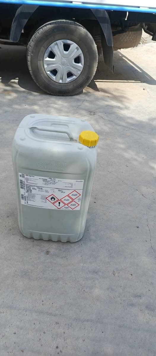 السلام عليكم اخوان عندي جليكانات للبيع ابو ال 25 او 30 وبال 35 سعر 25,000 ونص ابو 30,000 ونص ابو 35 2000 عنوان كركوك حي العروبه ***********
