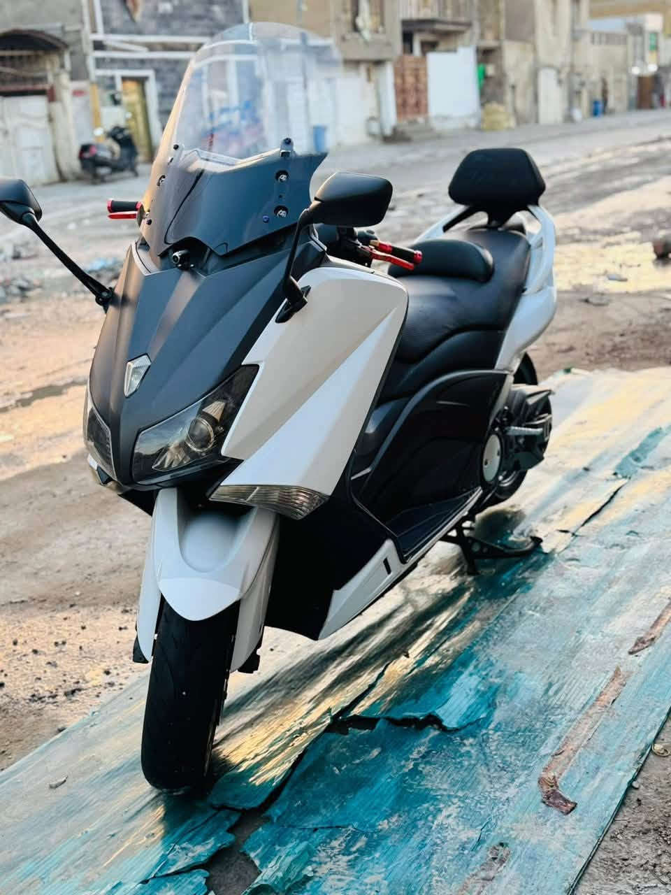 T max 14
كفالة عامة 
ماشية ٣٠ 
مكان بغداد 
سعر ٥٠
***********

