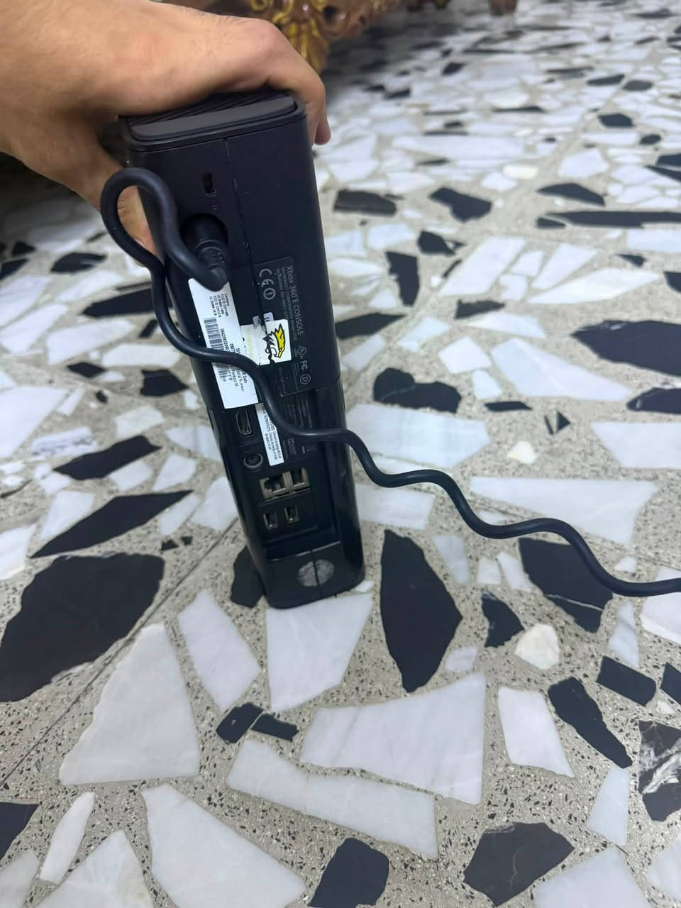 السلام عليكم اكس بوكس 360 اللبيع السعر 110 مدينه الصدر جميله ***********
