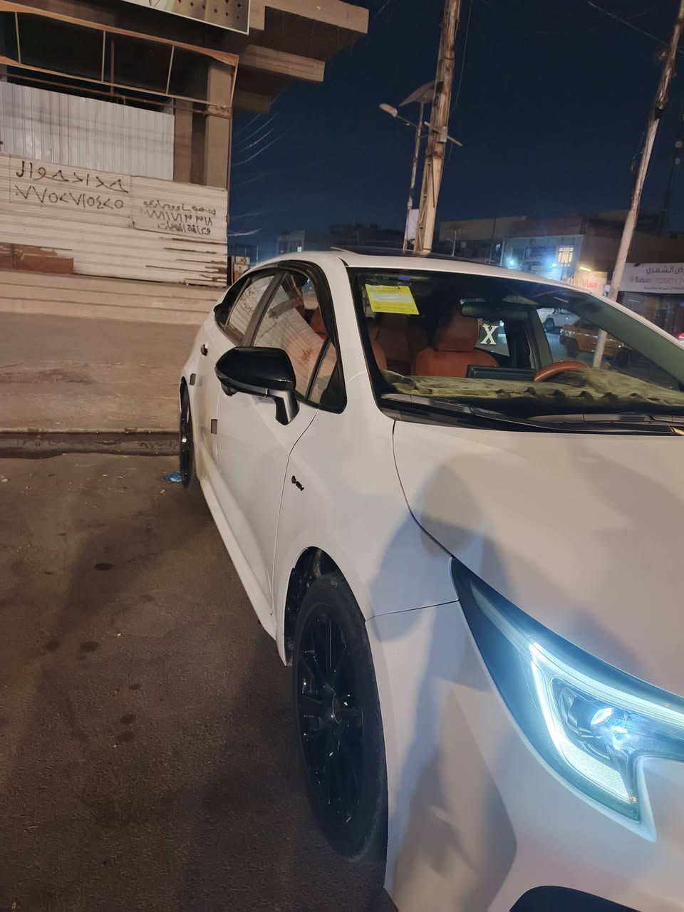 ‏سلام عليكم   بيع مستعجل
‏السعر. 160وبيه مجال حك الجيه🔥🔥
‏كورلا  خليجي شكل الامريكي  هايبرد s بلاك ادشن  موديل2025 السيارة ماشية 40 السيارةجديدة بمعنى الكلمة  مكاني بغداد  للستسفار***********  
‏
‏لمواصفات📍
‏داخل مشمشي جلد + كشن السايق كهرباء 
‏‏حساس امامي + حساس خلفي  
‏بصمه
‏‏مكينه 1800 هايبرد شحن ذاتي
‏‏سلايت
‏‏رادار + تحديد مسار طريق + قيادة ذاتيه 
‏‏قرائة علامات الطريق المرورية
‏‏بصمة تشغيل + دخول ذكي  يدة الباب 
‏‏هاندر بريك بصمة + اوتو هولد 
‏‏  
‏‏شاشه اربع كامرات +تبريد بيانو + كامره خلفيه دوارة 
‏‏تبريد قطعتين 
‏‏لايت زينون
‏تحكم ستيرن جهتين
‏زرع لد داخلي 
‏كاعيه مغلفه داخله + جنطه
