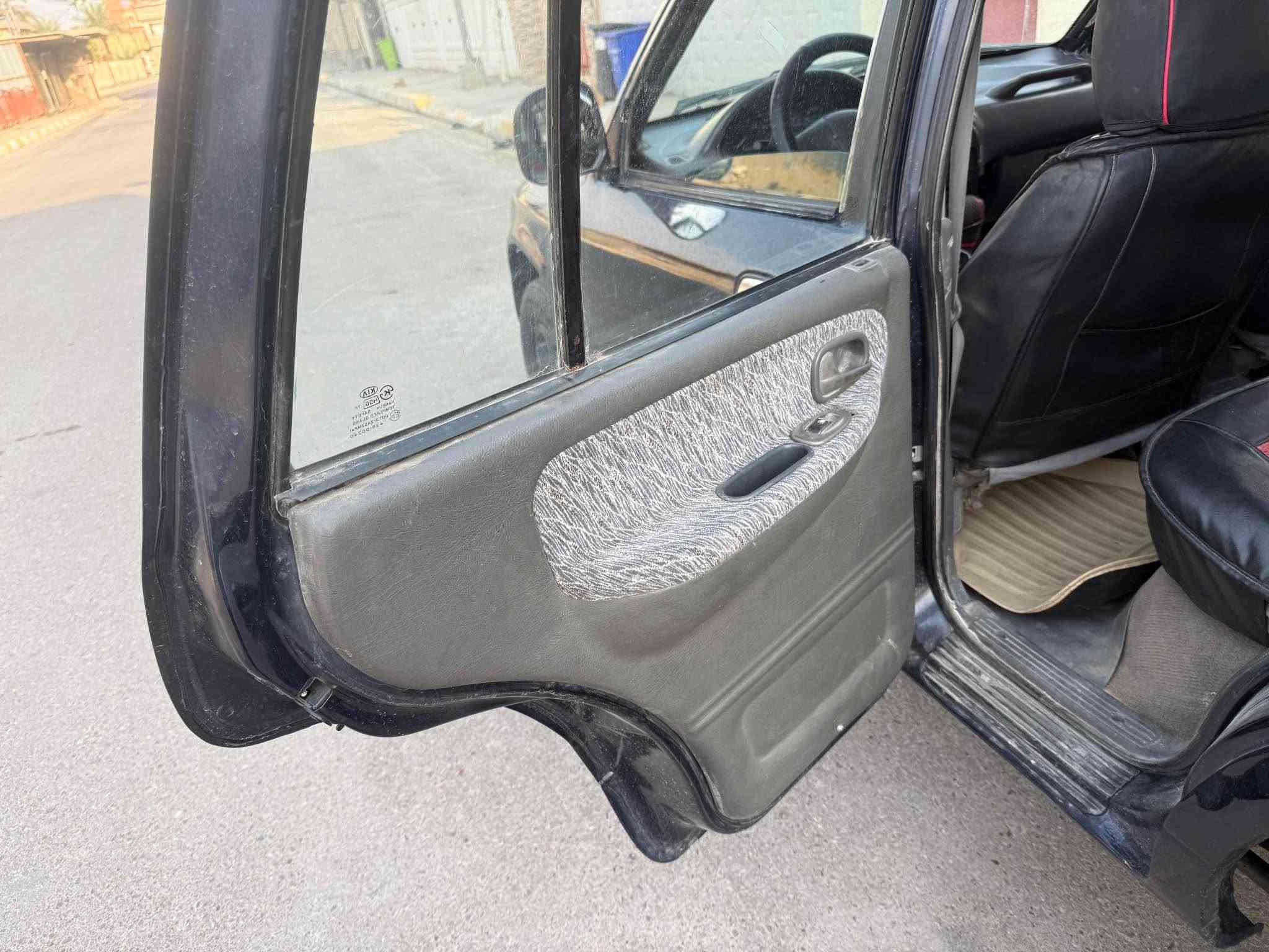 سبورتج G1 • ١٩٩٥ • محرك ٢٠٠٠