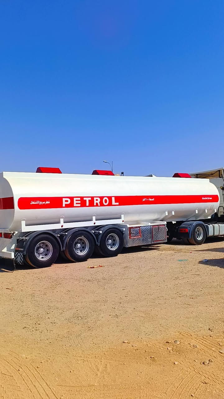 تنکر دبڵ تایر دنگیل سینی بلاد  تنکر بدون فسڵ و ڕبت  کاملە بۆ زەرعە و تۆناج
سعر ۹٥ گەڵا 
***********
