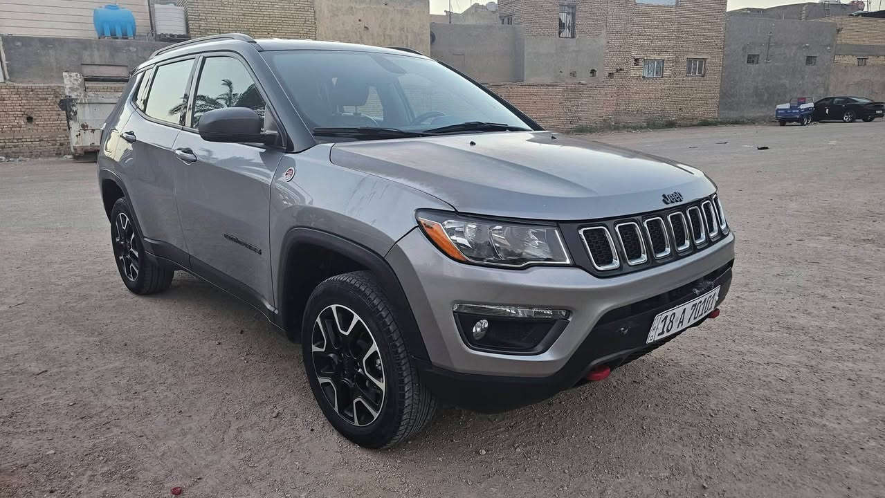 🚗 جيب كومباس تريل هوك (Jeep Compass Trailhawk) موديل 2020 للبيع
اللون: سلفر تو كلر (Silver Two-Color)
​المحرك: 2400 سي سي (2.4L) - 4 سلندر
​المسافة المقطوعة : 72,000 كم فقط
​اللوحة : بابل، خصوصي (السيارة باسمي)
​الصبغ/الأجزاء المطلية: قطعة واحدة فقط
الحادث : سطحي + صور الحادث مرفقة بالمنشور
​الداخلية: مقاعد نصف جلد (عدد المقاعد: 5)
​الموقع: السماوة
​💰 السعر: ​145$
​📞 للاستفسار والتواصل: ***********
