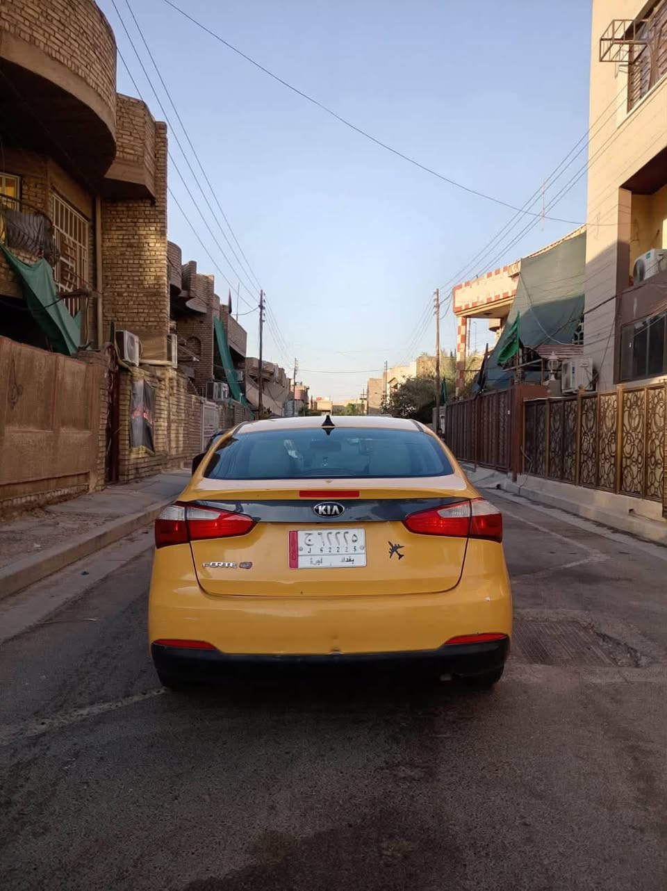 فورتي للبيع موديل 2015 وارد امريكي حادثها جاملغ امامي بدون دواخل محرك 2000 دوش محرك وكير  صدر امامي وخلفي جديد تخم تاير جديد تبريد ثلج رقم بغداد تحويل مباشر  مصفره هيه السعر 84 الاستفسار على *********** عنوان بغداد البلديات
