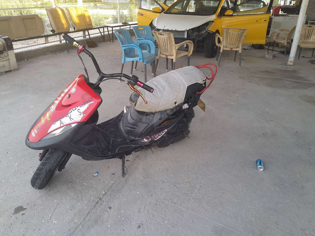ماكس زرنكي ناعمه شلعه فول بيه خيط بخار السعر ٢٥٠ وبيه مجال مكان كربلاء طوريج ***********
