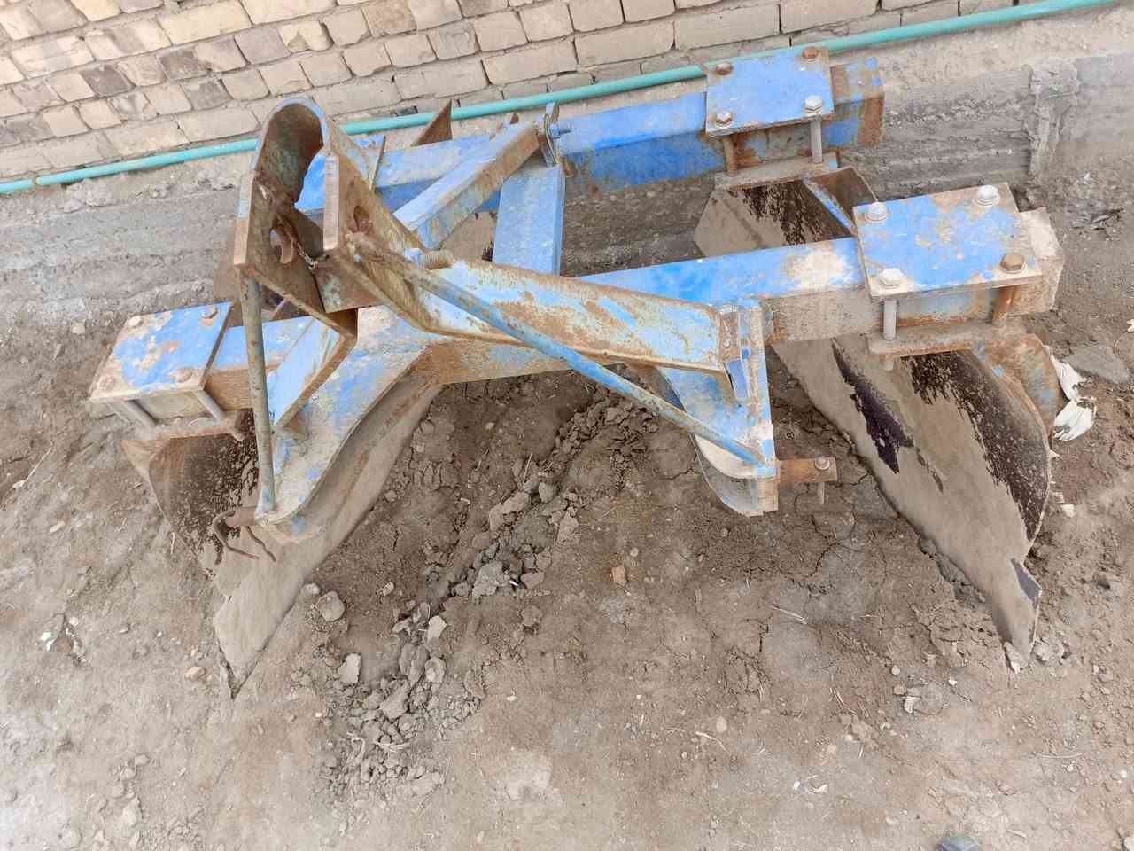 سلام عليكم غراض البيع استفسار رقم الهاتف ***********
