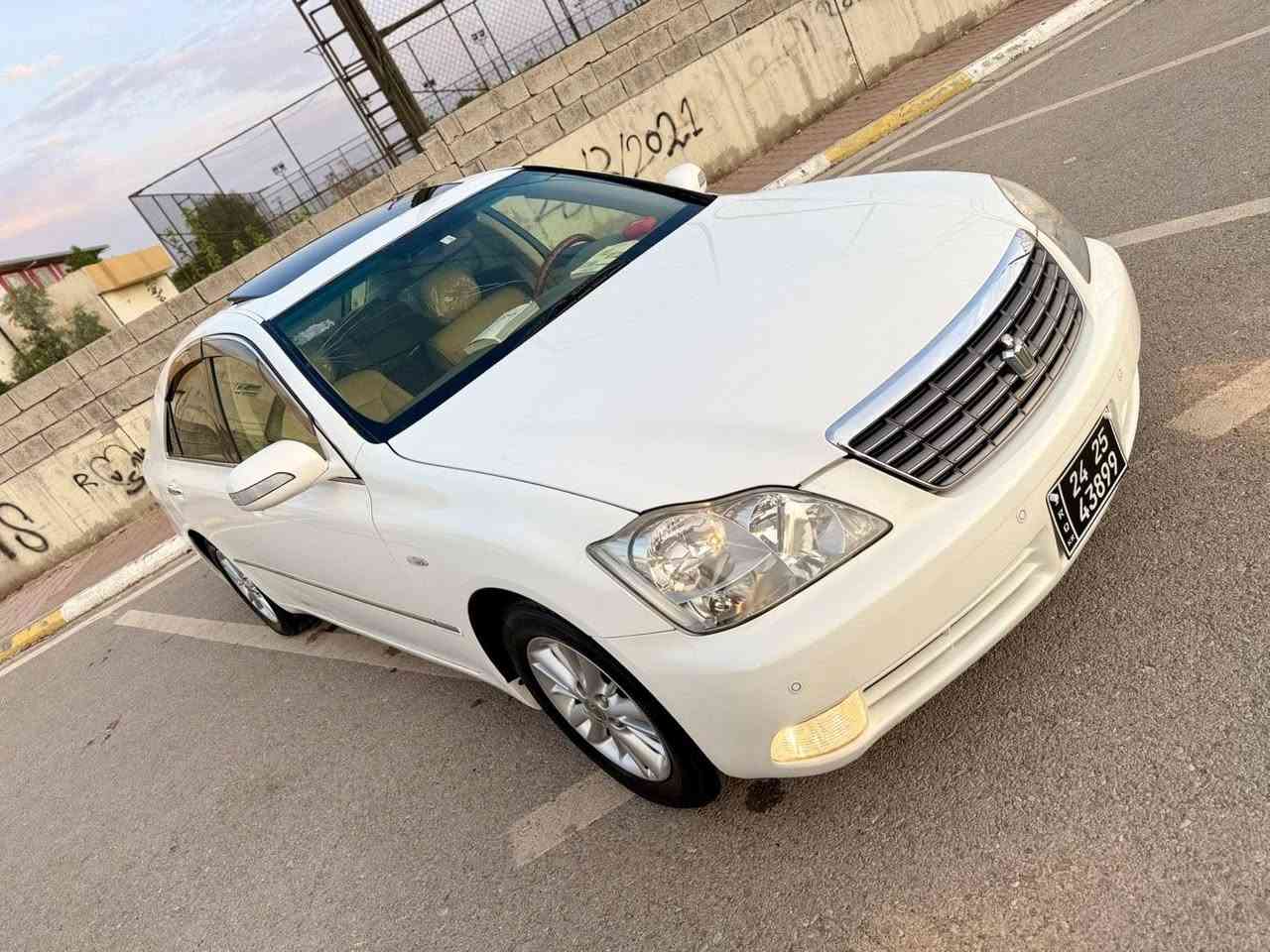 شاهین • ٢٠٠٦ • ٢٧٠٠٠ كم
