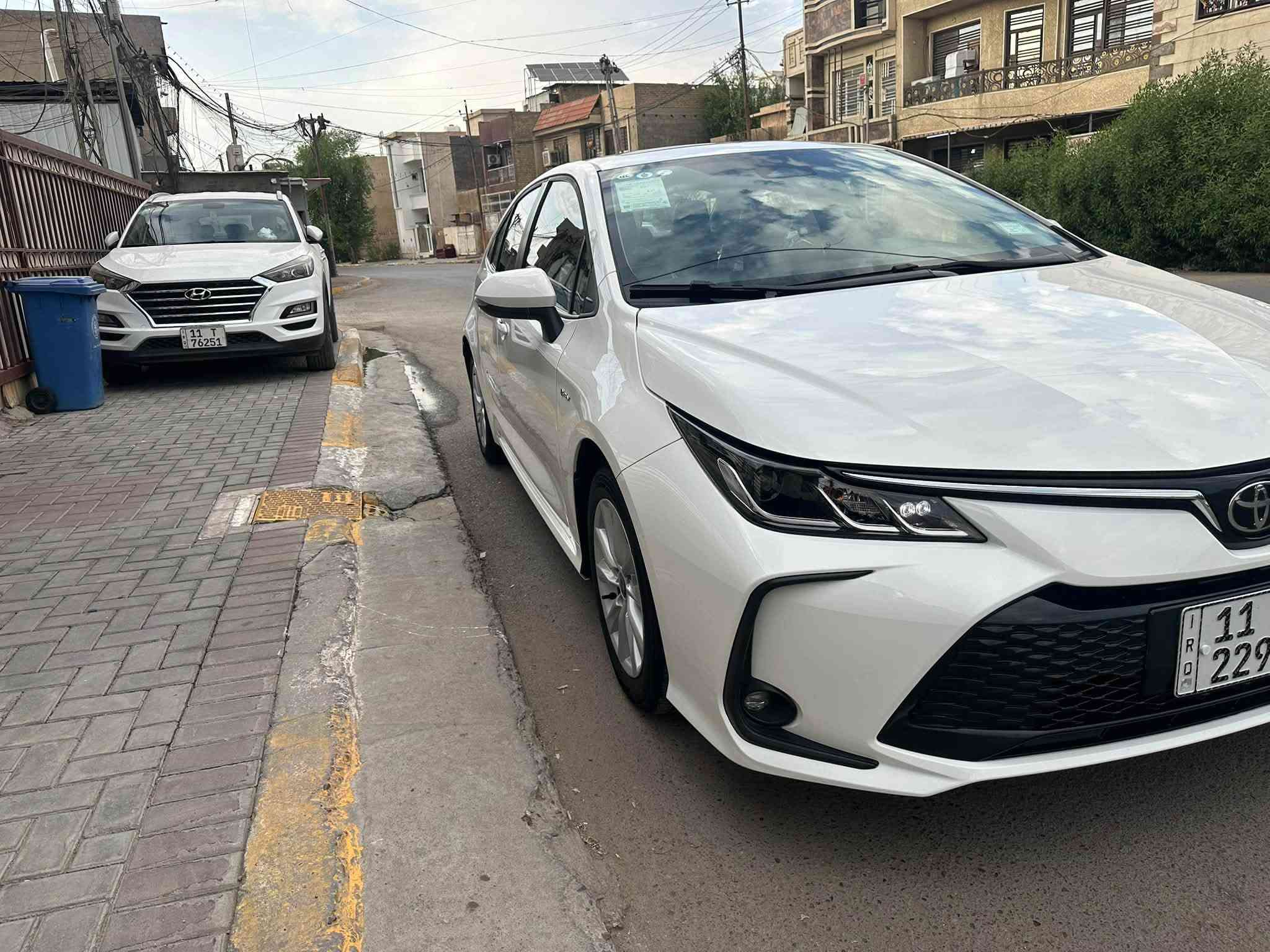 كورلا 2025 كفاله عامه من الشخط ماشيه 10الاف كفاله من الزلغ داخل جلد اسود بصمات 2 غراضها كامله السعر 162 ***********
