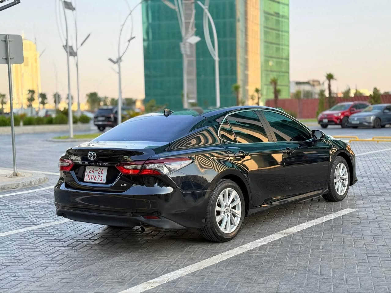 تويوتا كامري  2024  LE 🚀 بصمة 
لوون : اسود 🖤
سعرها : 183$ بها مجال 
مواصفات : LE👇
شاشة 
بصمة 
كاميرا 
كشن كهربائي 
تحكمات ستيرن و تحديد سرعه 
رادار 🛣
لايتات  LED
كير و محرك بشرط   
بجم كبس 
حادثها :  باب + هلال الجملغ صبغ
ايرباك فقط برده طاك راجع سستم 
العنوان : اربيل  
تترقم شمالي (اربيل - دهوك - سليمانية ) 
الاتصال ***********  واتساب أربيل, العراق

