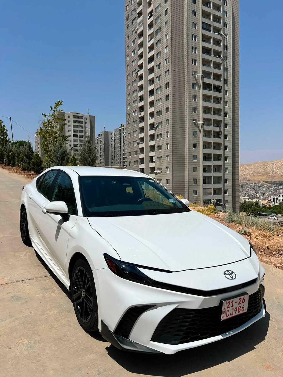 السلام عليكم
Camry SE 2025 Hybrid / كامري

محرك  2500cc بانزين / هايبرد

السيارة للبيع فقط 💯

الضرر : بابين تبديل و صبغ + جاملغ امامي صبغ جهه السايق + جاملغ خلفي شبر صاير صبغ

السيارة ماشيه : 25 الف

إرباكات فقط برده وراجع سيستم

بجم و خلف السيارة كبس كبس 💯

المواصفات
• شاشة كبيرة
• كاميرا خلفية
• حساسات خلفية• 
• رادار امامي
• مانع تصادم
• محدد مسار
• تصحيح مسار
• مثبت سرعه
• مانع انزلاق
• استيرنق متحرك
• تحكم طارة
• نقطة عمياء
• مانع تجاوز
• حساسات مانع تجاوز
• بصمة تشغيل
• دخول ذكي
• شاحن ويرلس
• اضوية اماميه زنون LED
• اضوية خلفية LED
• ليد زنون نهاري
• ويل قياس 18
• نظام ECO + TRIP 
• نظام GPS + خرائط
• نفكيشن
• 3 أنظمة قياده ECO / Normal / Sport 
• اوامر صوتيه
• بلوتوث
• مدخل USB 
كفاله كير مكينه

السعر : 220

مكان السيارة دهوك

***********  كورك / واتساب

