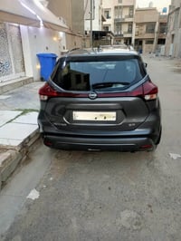 سيارة نيسان كيكس لبيع موديل 2023 ماشيه 23 ألف نظيفه مال بنيه متواجد ال...