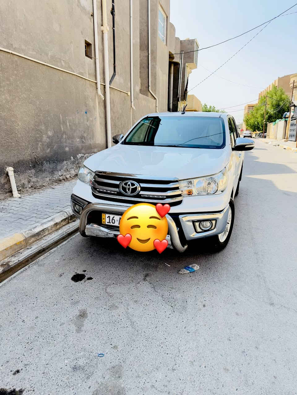 سلام عليكم بيكم هايلوكس للبيع موديل ١٧ كويتي الساير مذهب باب الاول اوتو ماتيك السياره جديده نظافه ميه بالميه محرك كير كله شرط تبريد ثلج 🧊 رقم قادسيه بسمي إنكليزي  مكاني السماوه الرميثه ***********

نص مكتوب في الصور:
- الخميس