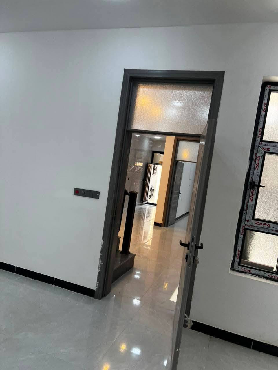 #مكتب_الشغف_للاستثمار_وتطوير_العقار
🏠#دار_للبيع   100متر واجهيه 6،25متر نزال 16متر
 بناء طابقين حديث 

يحتوي البيت. ع[3غرف نوم -استقبال -صحيات عدد 2- صالة- ومطبخ] البيت شغل درجة اولى 

🔶️مع كامل الخدمات
🔴ملاحضه البيت جاهز للسكن 🔑

⬅️نوع العقار  طابو زراعي سند 25 اقرار محكمه 

📍العنوان #بغداد_الدوره_البوعيثه   
      مجمع السلطان الرابع 

🔴للاستفسار  خاص او الاتصال ع الرقم 
☎️***********
☎️***********
