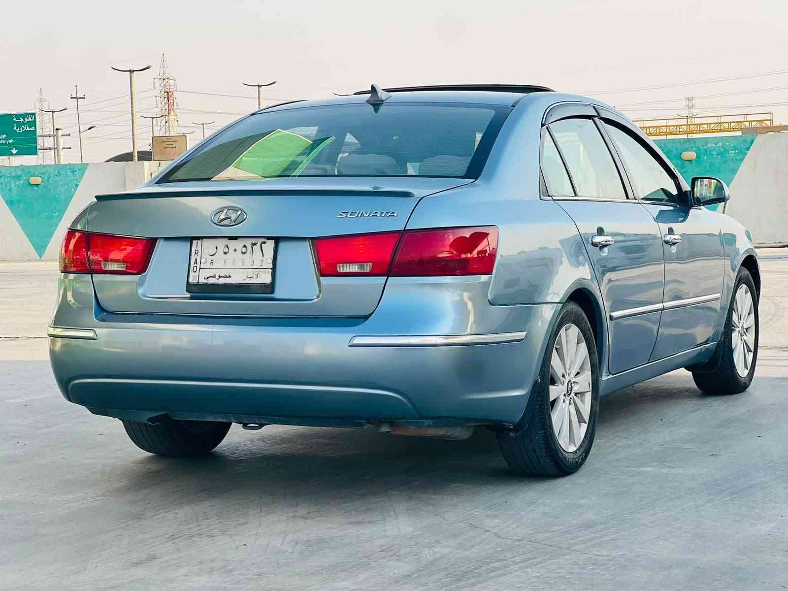 السلام عليكم.  للبيع سوناتا 2009. خليجيه فول مواصفات.   رقم انبار شرط التحويل                         محرك 2400 دوش.  كير محرك مقفولات ما مفتوحات.   سياره مصبوغ حزام جماليه 👉. بدون ضربه.  تبريد ثلج 🥶 سياره جاهزه من كل شيء 👉 السعر 100 وبيها مجال للطيبين.  مكان الانبار الفلوجه رقم الهاتف***********
