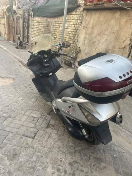 سلفر ونج مكينه 400 مكفوله كفرات اصليه اوراق كامله السعر 13sورقه وبيه مجال الاتصال المكان مدينة الصدر الاتصال على الرقم *********** لايوجد واتساب الماسنجر مفتوح
