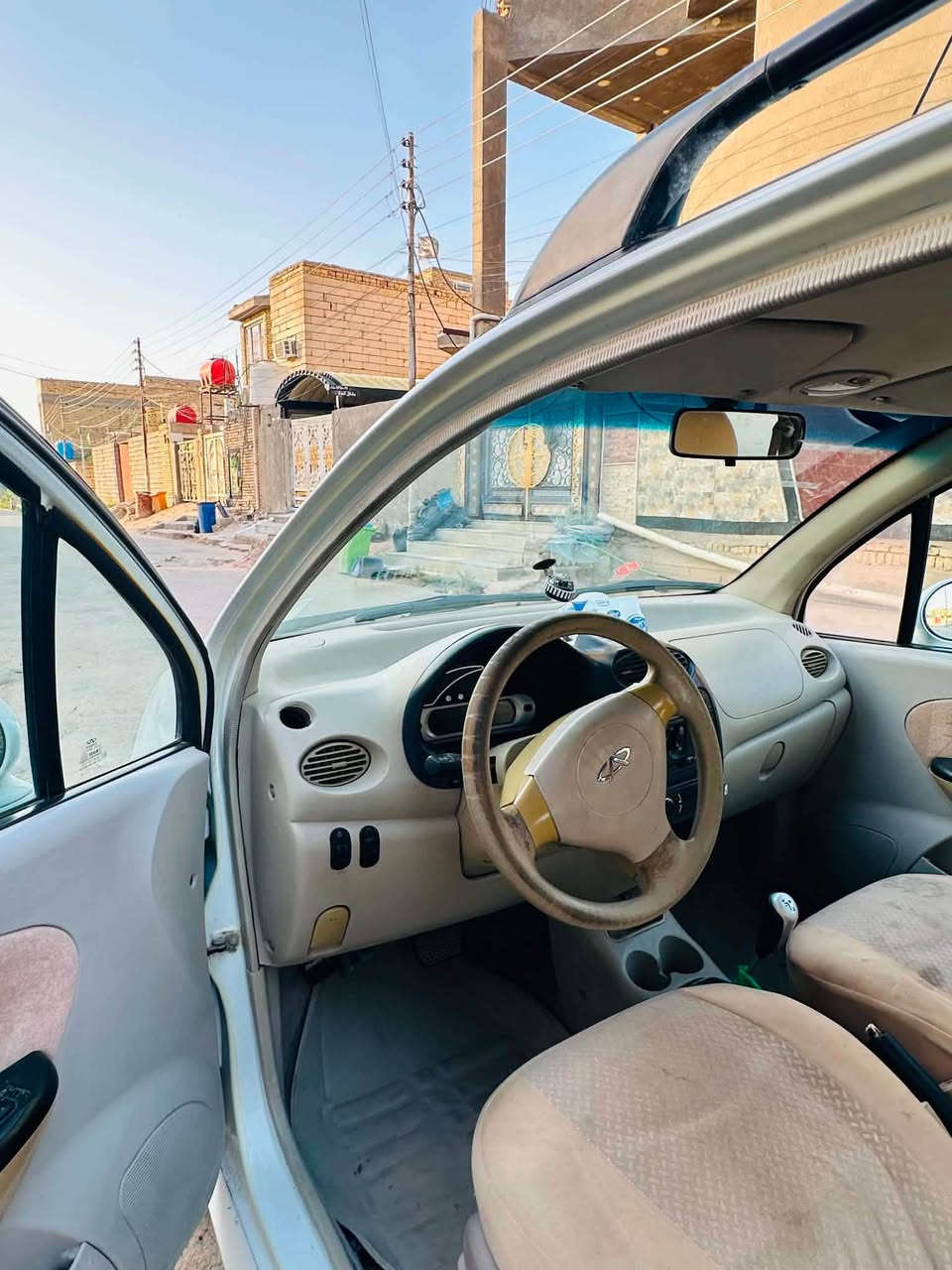 السلام عليكم

السعر ((25))وبيها مجال للشراي ‏‪‬‏‬‏

سياره شيري كيو كيو موديل 2010 مكفوله عامه من الضربه والكص والنقل الجثه والعيب الشرعي وكافة الاصوليات والغرامات والتحويل كير اوتوماتيك مكينه بلاد 4سلندر جدد حداديه جديده تخم تاير جديد كهربائيات شغاله تبريد شغال الرقم قادسيه تحويل مباشر للاستفسار الاتصال على الرقم التالي ‭***********‬

المكان ذي قار/ الشطره
