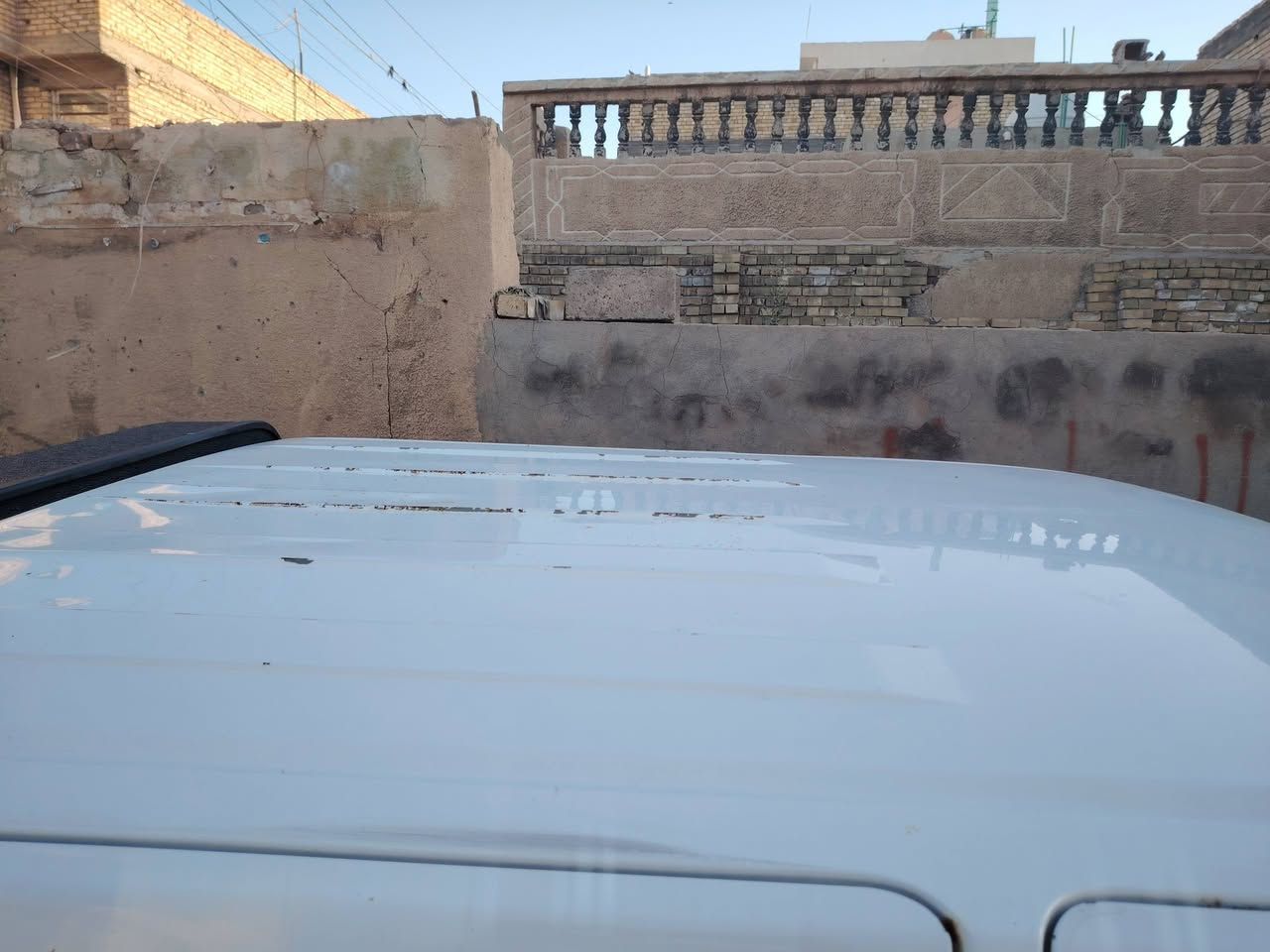 السلام عليكم
نيسان ٢٠٠٧ كفالة عامة من الضرر والصبغ تبريد فول كهربائيات كلها شغالة صدر جديد تخم تاير جديد باتري جديد رقمها ميسان مكانها بغداد سيارة بأسمي سعرها (٩٠) 
*********** واتساب
