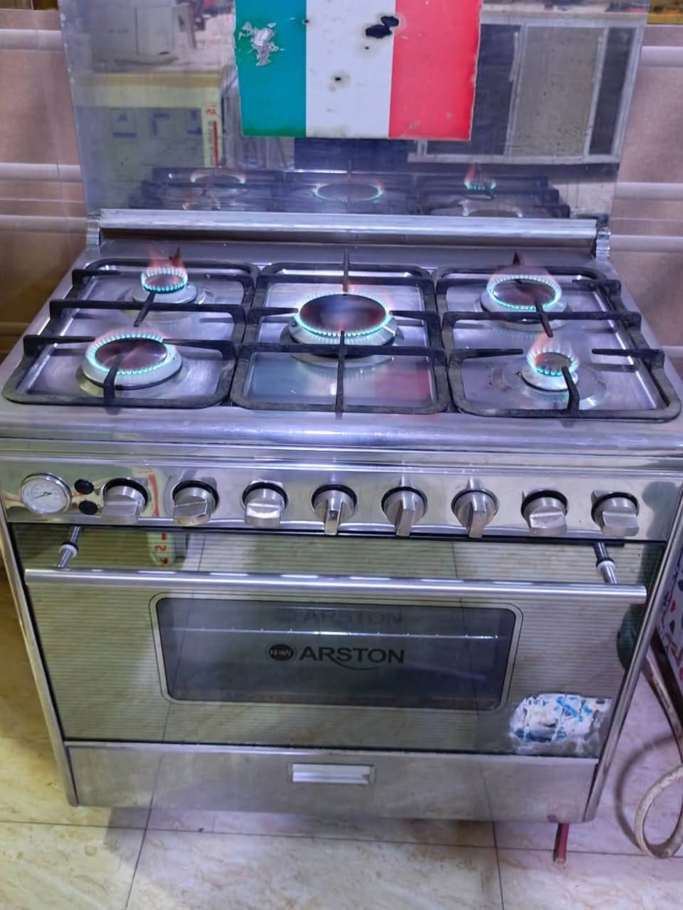 طباخ ايطالي • شغال • بصره زبير