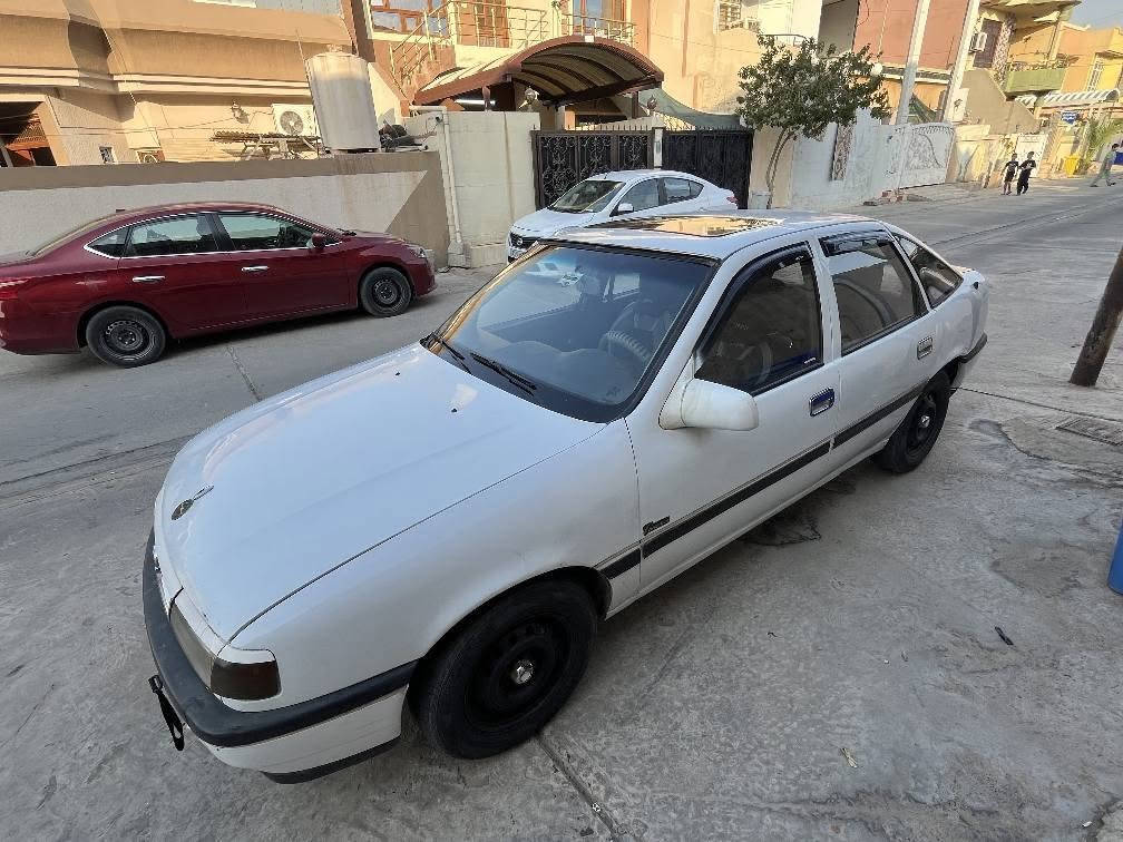 أوبل فكترا موديل1991مشروع وطني السنويه لغايه 2027بي بطاقه بنزين محرك 20 كير اوتوماتيك السعر 33وبي مجال
*********** كركوك, العراق
