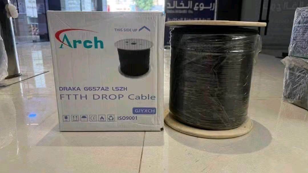 الــي مــا تــتــقــلــد… Arch الأصلي 

🧵 كيبل فايبر FTTH Drop – Arch الأصلي

🧰 التفاصيل الفنية:

📌 1 كور – Arch أصلي

🧬 شعراية Corning زرقاء عالية النقاء

📡 Single Mode G657A2 – مقاومة عالية للانحناء

🛡️ غلاف خارجي LSZH آمن وقليل الدخان

🔗 3 أسلاك تسليح مقاومة للسحب والقطع

🌀 مرونة عالية تسهّل التمديد

🏠🌦️ مناسب للتمديد الداخلي والخارجي

📐 طول البكرة 1000 متر كامل ومختوم

⚡ إشارة ثابتة + سرعة نقل عالية

📋 مطابق لمعايير ISO 9001

✅تابعو قناة كل ماهو جديد 

https://whatsapp.com/channel/0029VbCAVnjLI8YfIOOIBR2B

✅للحجز والاستفسار يرجى الاتصال او مراسلة الصفحة 
***********
***********
بغداد شارع الصناعة مقابيل جامعة التكنلوجية مجاور شركة اسوار ⸻