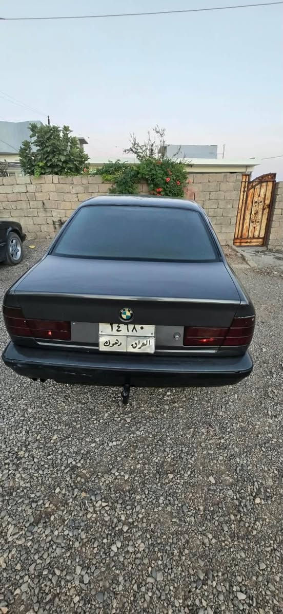 بي ام 525 • ١٩٩٠ • موصل