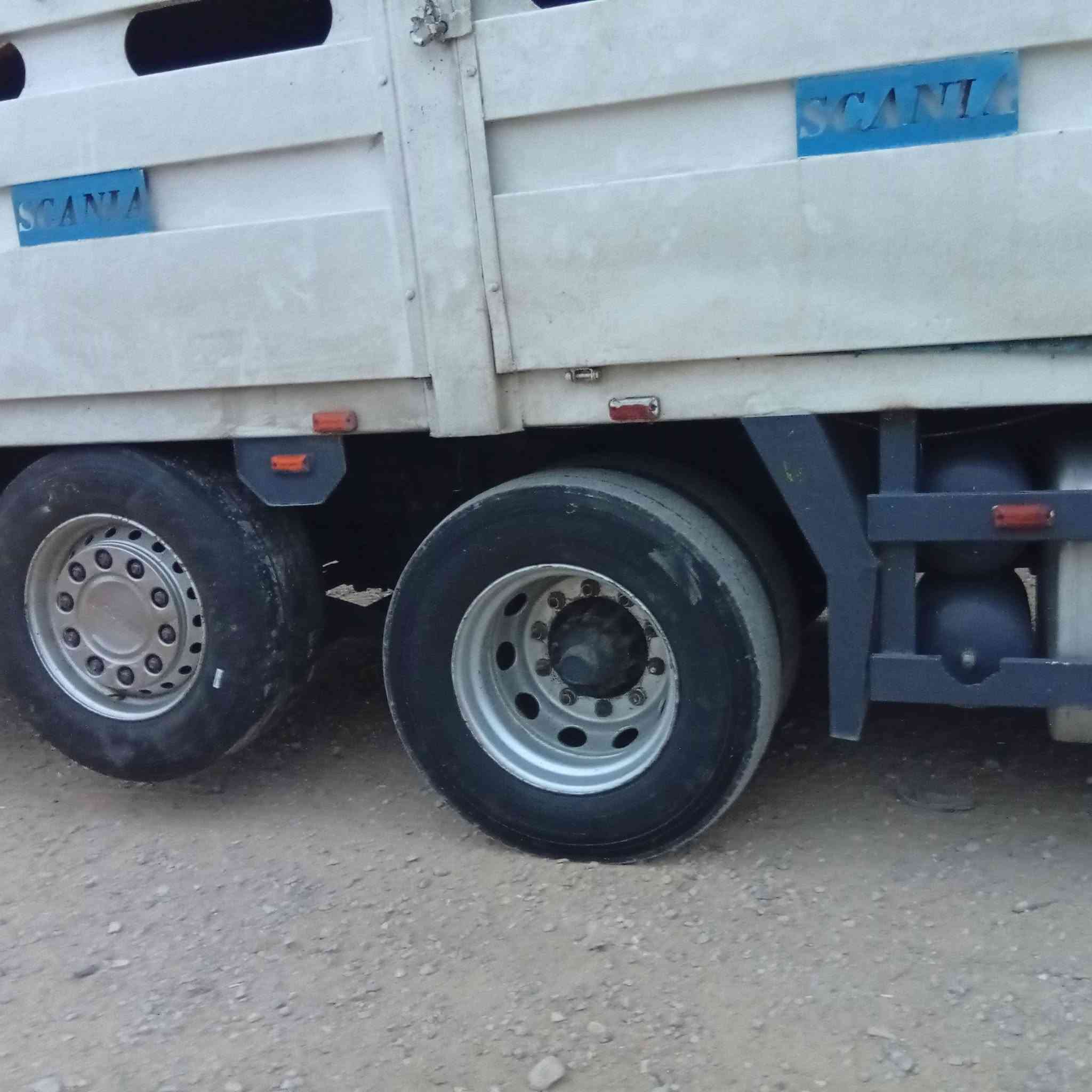 سكانيا • موديل ١٦ • شاصي بدون بدي