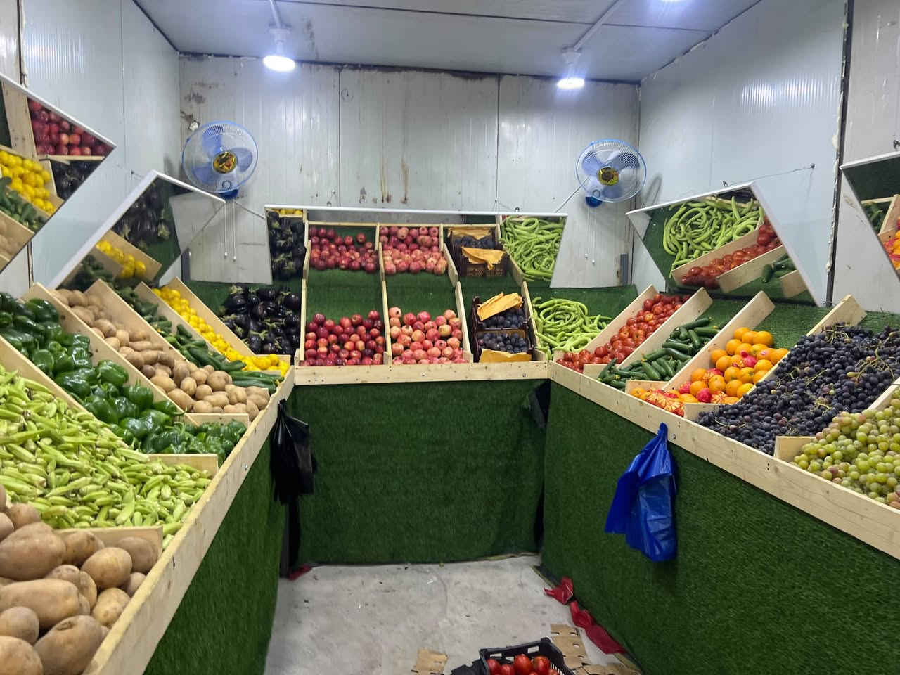 ميوزه عدد ٣ جاهزات كبل فتح بيهن ع باب الله
ميزان عدد ١ الكتروني
ميز دخل ١
مرايات عدد ٦
ناصريه قرب المدينه المائيه
***********
