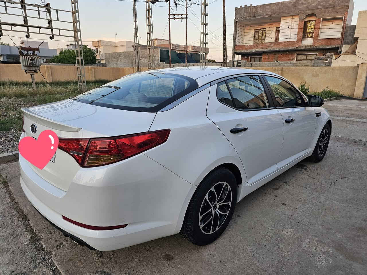كيا اوبتما ٢٠١٣ خليجي رقم ديالى هزة ورقم وسنوية جديد السيارة كلين بدون صبغ بدون فتح السونار مرفق مع الصور  للاستفسار *********** مكان السيارة ديالى دلي عباس
