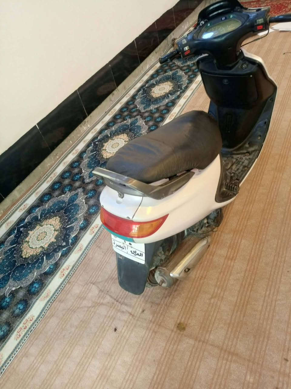 فراشه فحل • دسك • سلف
