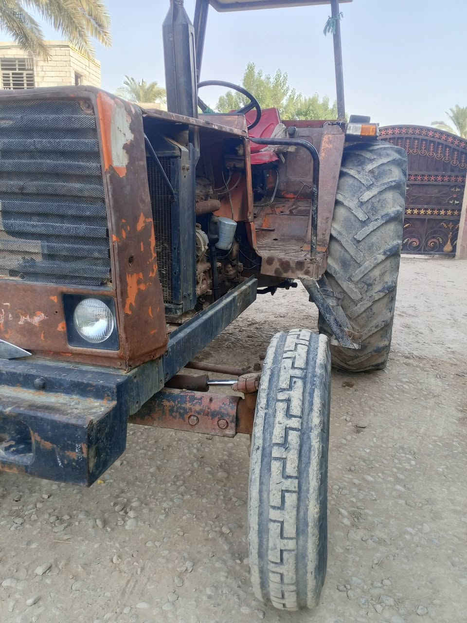 السلام عليكم مكينه فيات موديل 81 محرك بخار قليل مكانه واسط العزيزيه ***********
