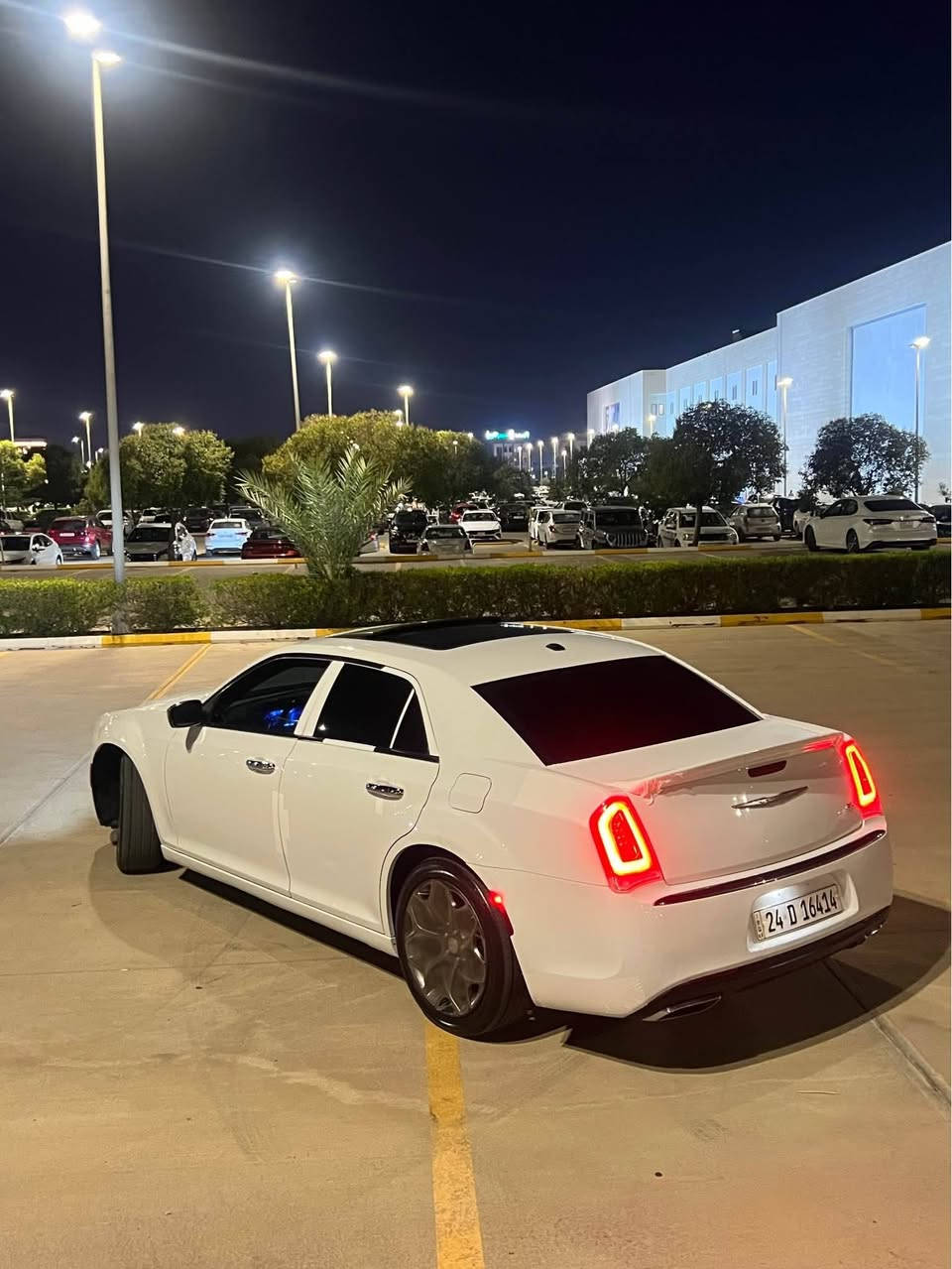 ئوباما٢٠١٧لمتد 
سيارة فول 
سيارة داخل كلين كندي
سيارة بل أربيل باب بي سبغ 
٣مكان سغير بية بارد 
ماشي١٢٣مايل
سيارة بدون ارباك 
گير محرك حدادية كلة بشرت 
*********** أربيل, العراق
