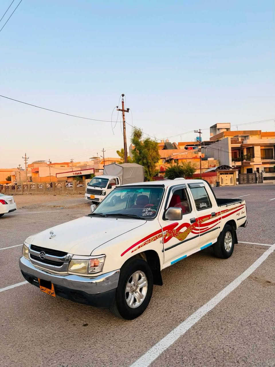 رەقەم تەلەفۆن (***********)
دێر مۆدیل ٢٠٠٦ مەکینە بەخ بیلادی جام کارابای گێر و مەکینە و ئاکسل و شانسی هەمووی بەشەرت رەقەم هەولێر بەناو کردن و غەرامە بەشەرت  ٣ وەرەقە غەرامەی لەسەرە دوای ماحمەلە دەگەرێنمەوە بۆت زۆر خاوێن ماوەتەوە نرخ ٥٦ وەرەقە و مەجال أربيل, العراق
