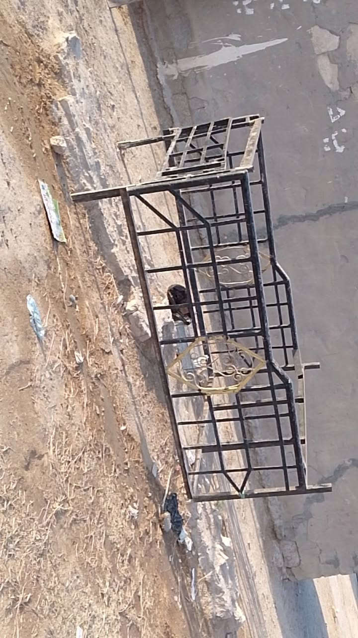 محجر كيه  دبل قماره السعر 150 المكان الديوانيه رقم الهاتف ***********
